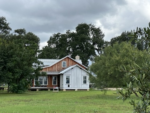 600 South Bagdad Road Leander, TX 78641 - Photo 21 of 36 Rear view of home