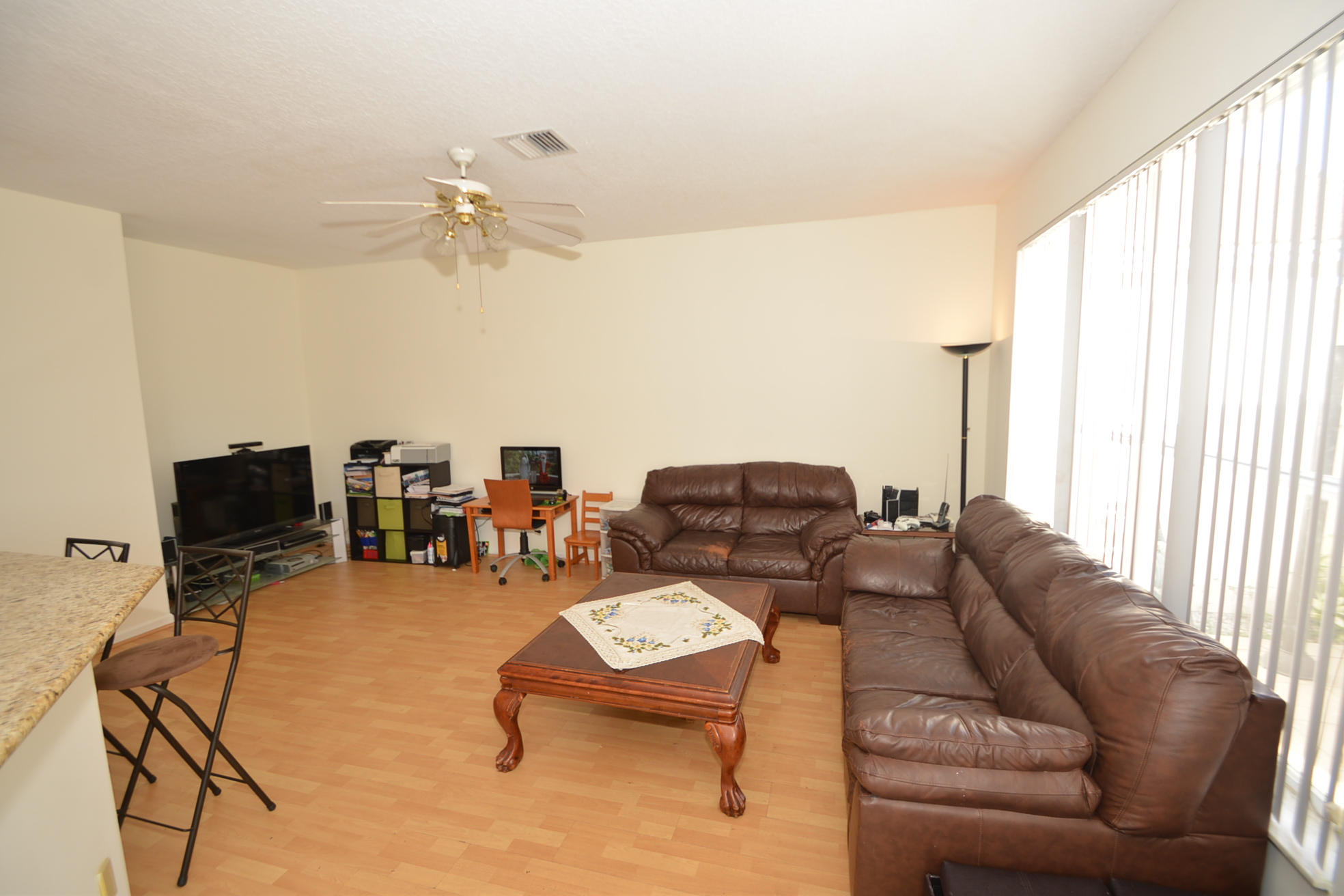 8517 Vía D Oro Boca Raton, FL 33433 - Photo 26 of 32 DSC_7420
