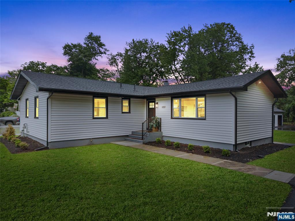 100 Pier Lane Fairfield, NJ 07004 - Photo 25 of 25