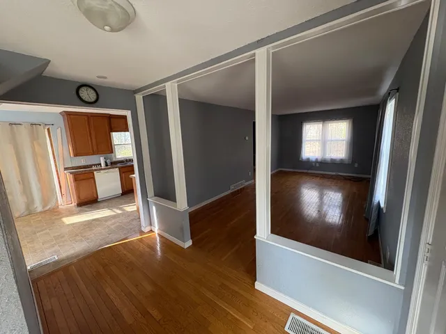 $250,000 | 1391 12th Avenue, Newport, MN 55055