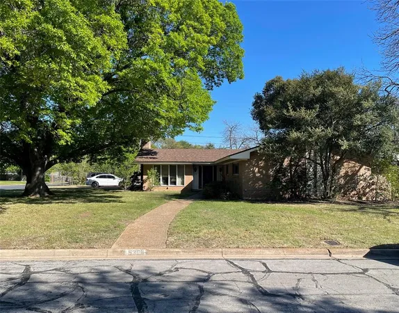 $320,000 | 5300 Lake Crest Drive, Waco, TX 76710