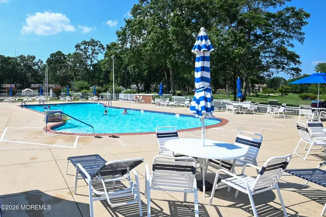 $143,900 | 41 G Cambridge Court, Lakewood, NJ 08701