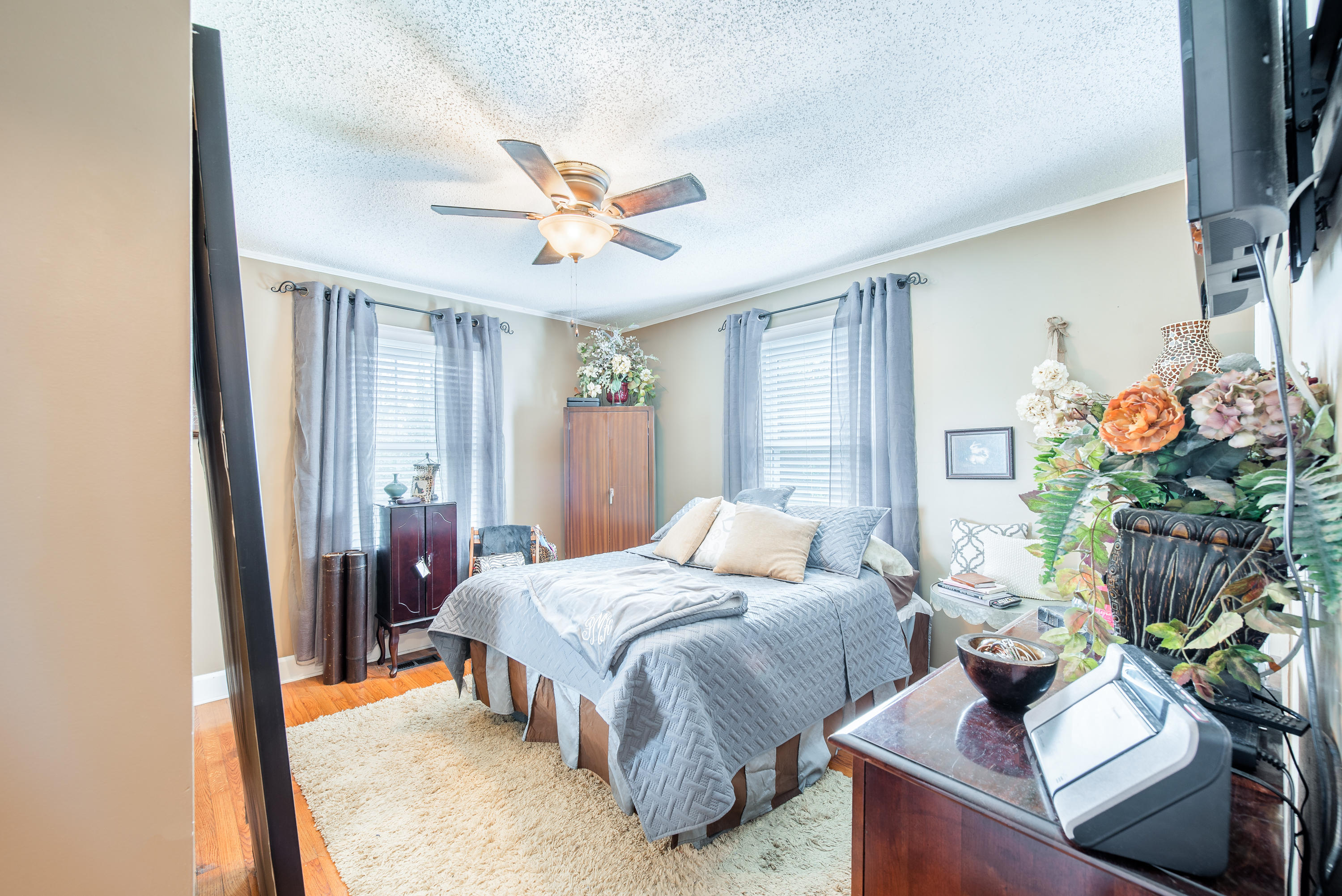 1734 John Ross Road Chattanooga, TN 37412 - Photo 11 of 13 Master Bedroom