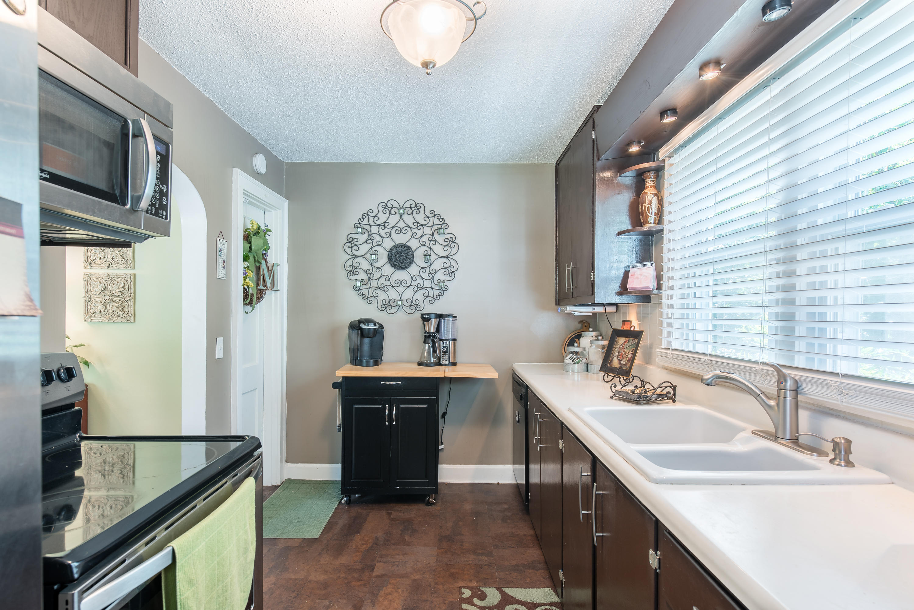1734 John Ross Road Chattanooga, TN 37412 - Photo 10 of 13 Kitchen