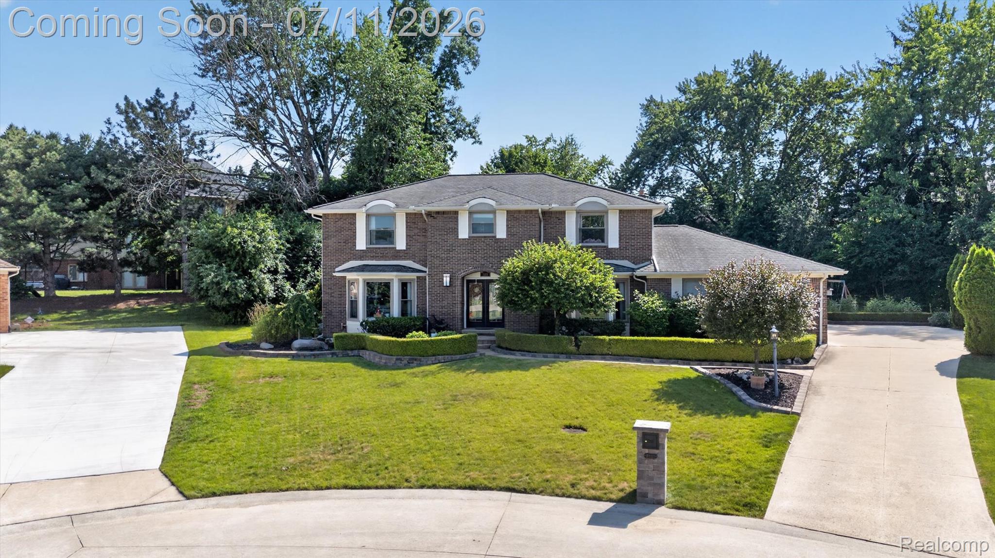 3115 Glengrove Drive Rochester, MI 48309 - Photo 56 of 66 61-3115-Glengrove-Dr-WindowStill-Photography.jpg