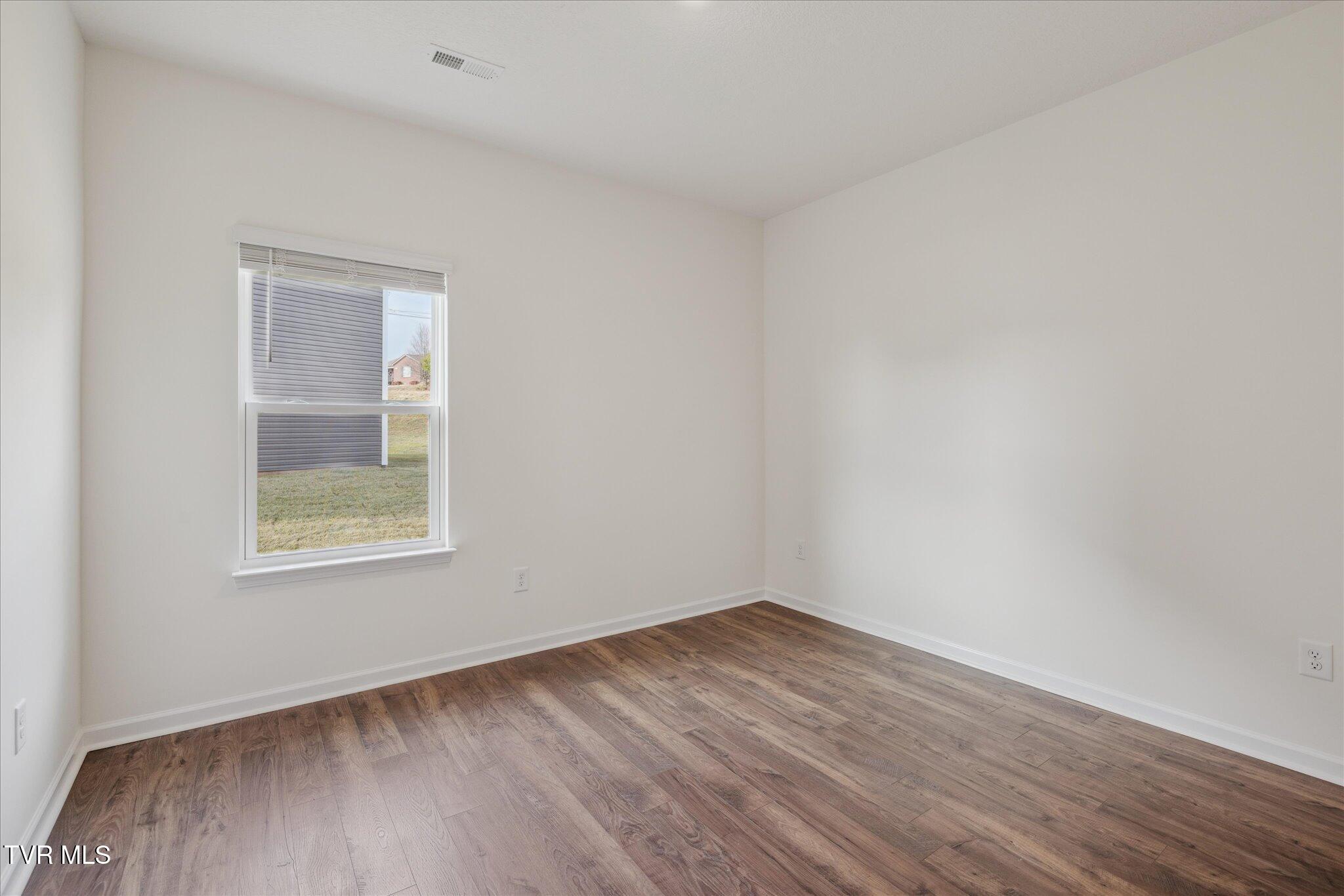 567 Fieldcrest Road Blountville, TN 37617 - Photo 14 of 21 15-IMG_0081