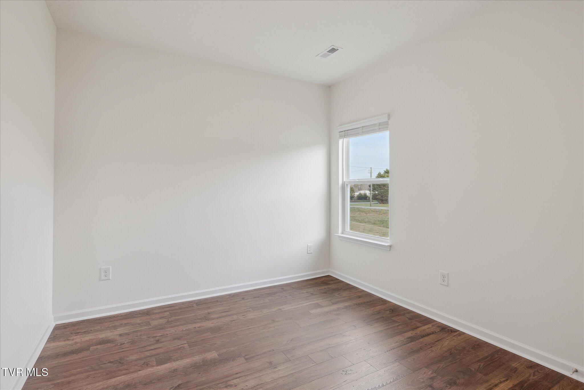 567 Fieldcrest Road Blountville, TN 37617 - Photo 16 of 21 17-IMG_0091