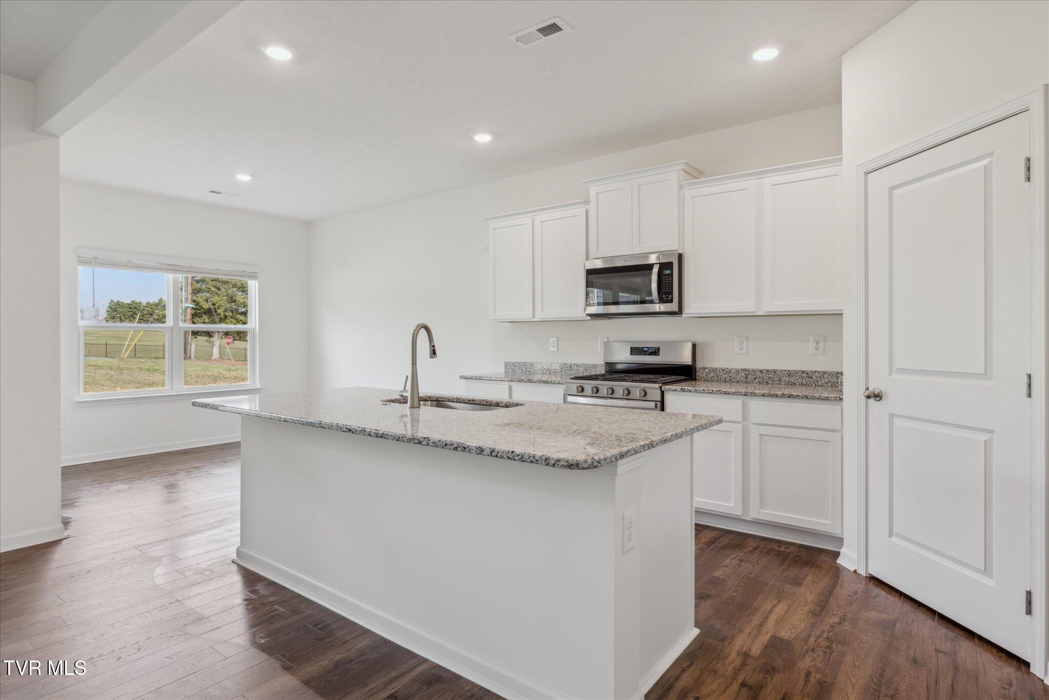 567 Fieldcrest Road Blountville, TN 37617 - Photo 2 of 21 07-IMG_0056