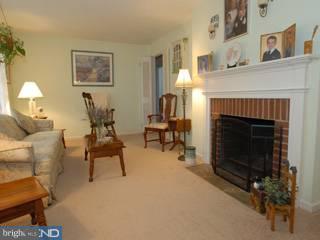 31 Rockwood Road Newtown Square, PA 19073 - Photo 4 of 6