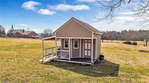 $389,900 | 155 Jays Meadow Lane, Purlear, NC 28665