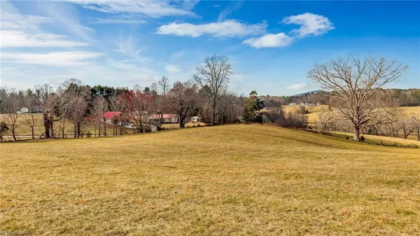 $389,900 | 155 Jays Meadow Lane, Purlear, NC 28665