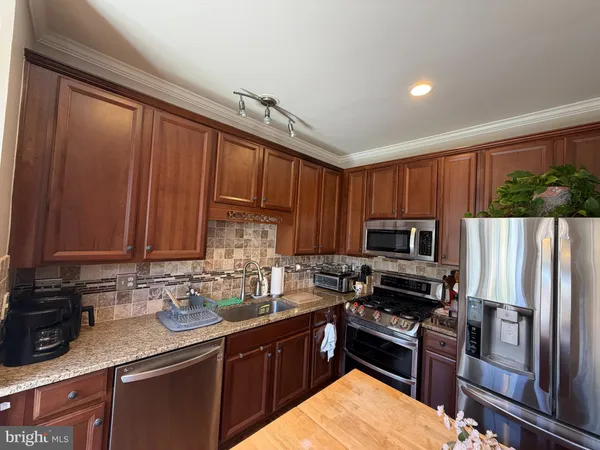 $2,300 | 308 Quinton Oaks Circle, Stephens City, VA 22655