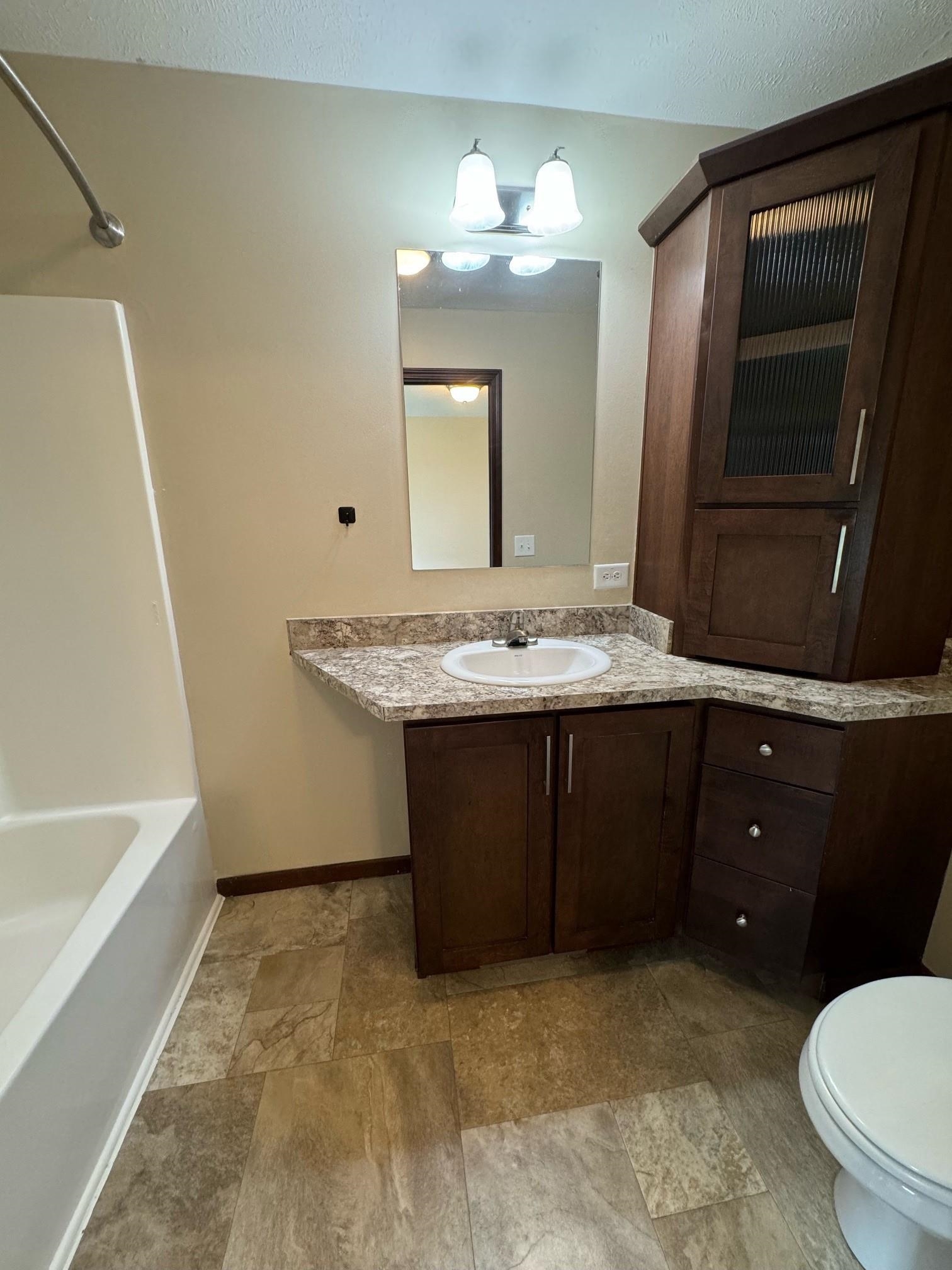 135 East Maple Street, Unit 135 Reedsburg, WI 53959 - Photo 38 of 40