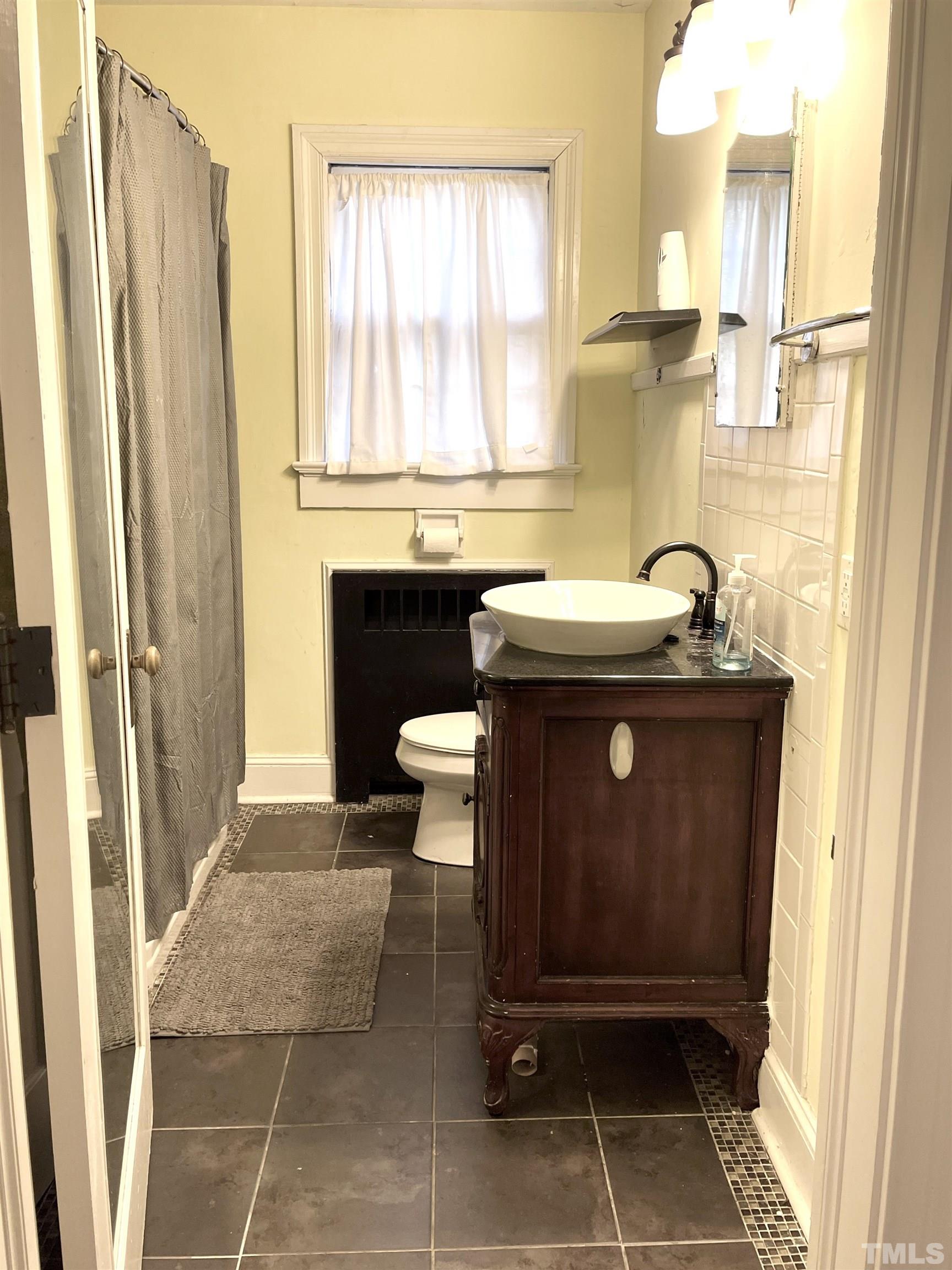 4717 Western Boulevard Raleigh, NC 27606 - Photo 5 of 10 Gallery Image 5