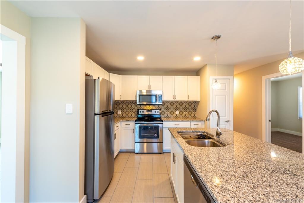 1012 Tilden Road Charlotte, NC 28214 - Photo 10 of 35 Gallery Image 10