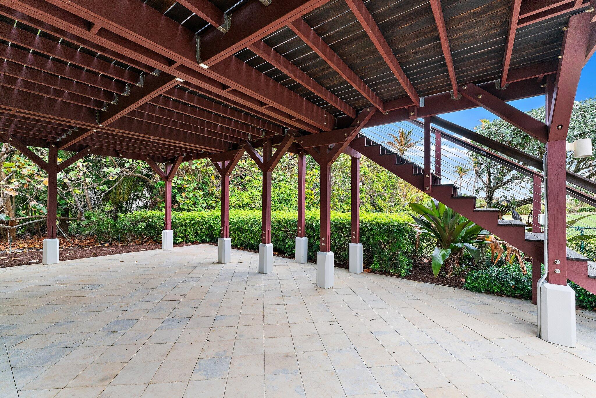 31 North Beach Road Jupiter Island, FL 33455 - Photo 31 of 66 039-31NBeachRd