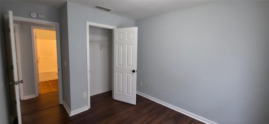 1040 Smith Street Southwest Atlanta, GA 30310 - Photo 6 of 14