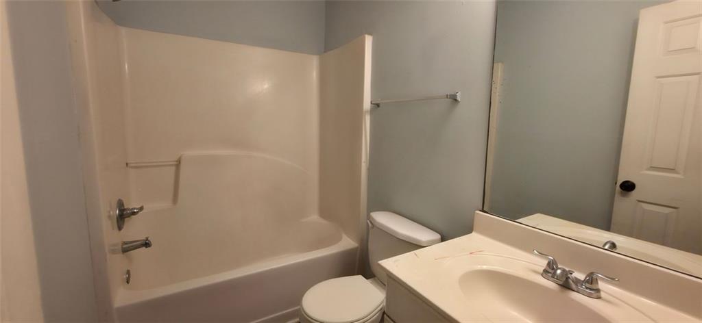 1040 Smith Street Southwest Atlanta, GA 30310 - Photo 9 of 14