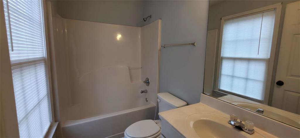 1040 Smith Street Southwest Atlanta, GA 30310 - Photo 10 of 14