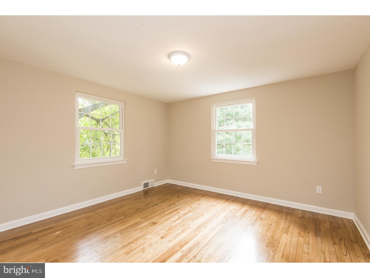124 Jolind Road Paoli, PA 19301 - Photo 16 of 25 Bedroom 2