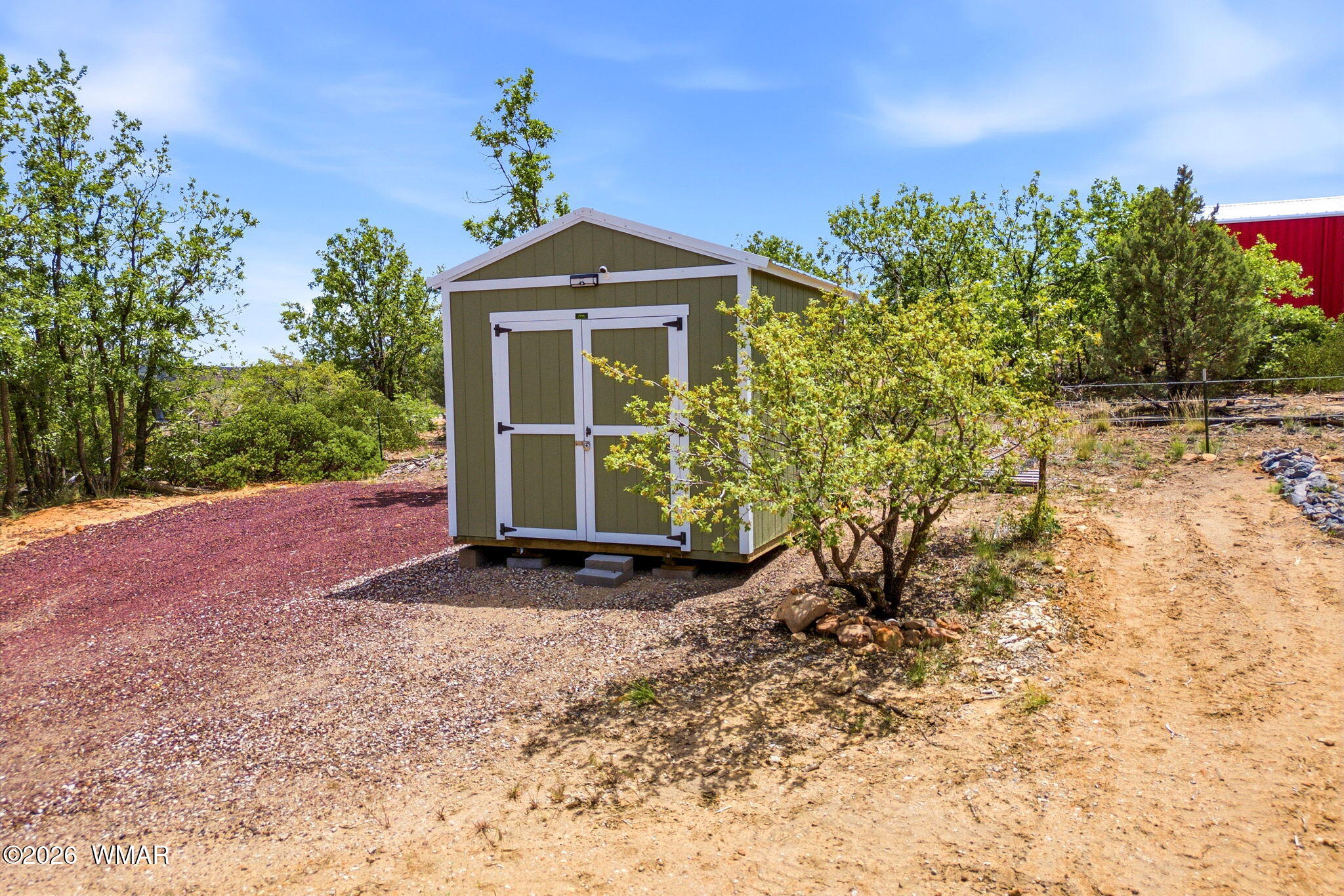 926 Timberland Road Show Low, AZ 85901 - Photo 5 of 20 926TimberlandRd-ShowLow-AZ-15