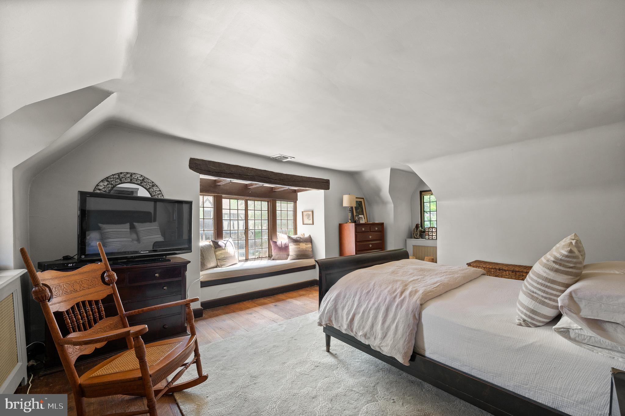 419 Arthurs Round Table Wynnewood, PA 19096 - Photo 24 of 51