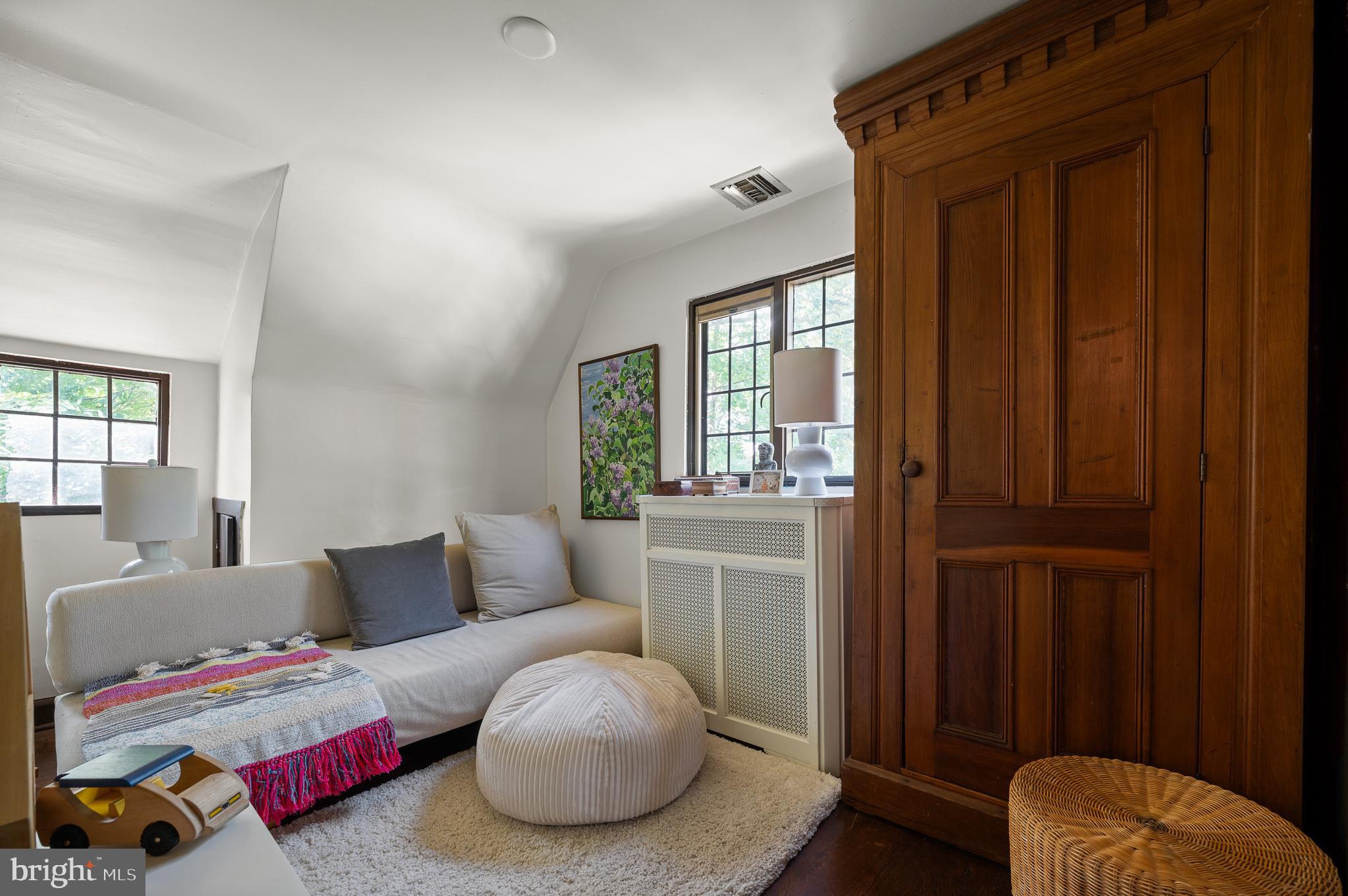 419 Arthurs Round Table Wynnewood, PA 19096 - Photo 31 of 51