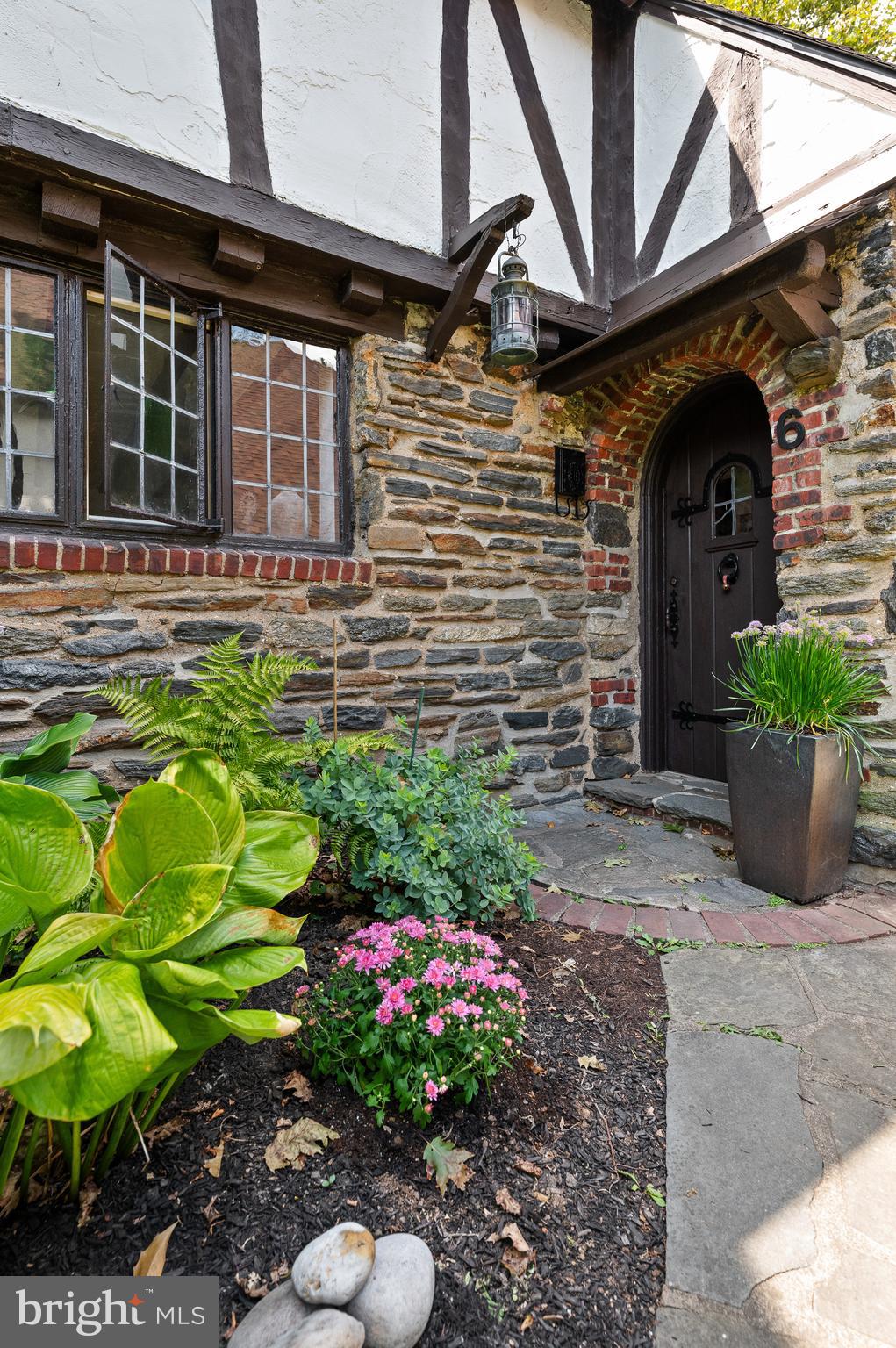 419 Arthurs Round Table Wynnewood, PA 19096 - Photo 40 of 51