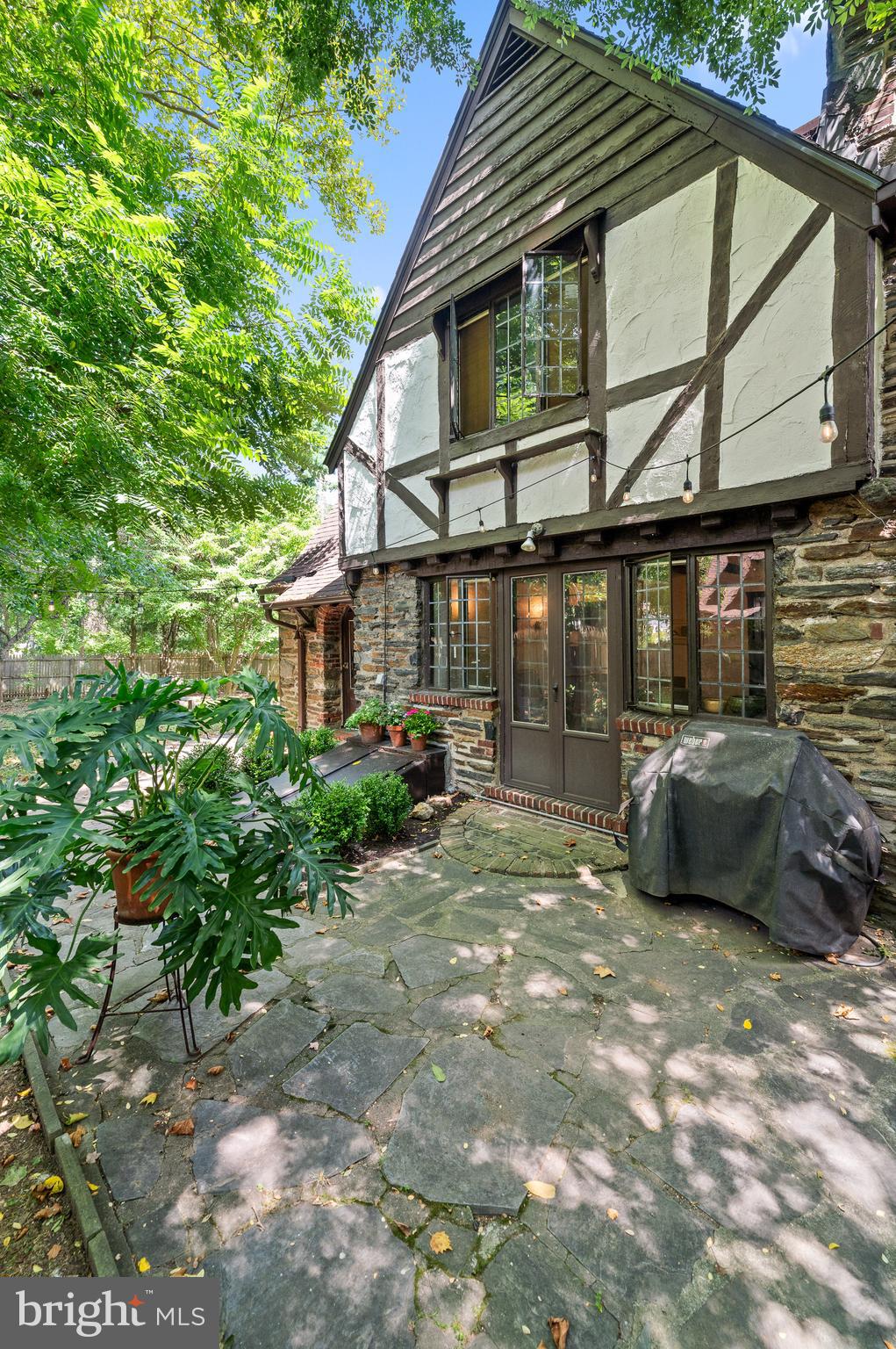 419 Arthurs Round Table Wynnewood, PA 19096 - Photo 44 of 51