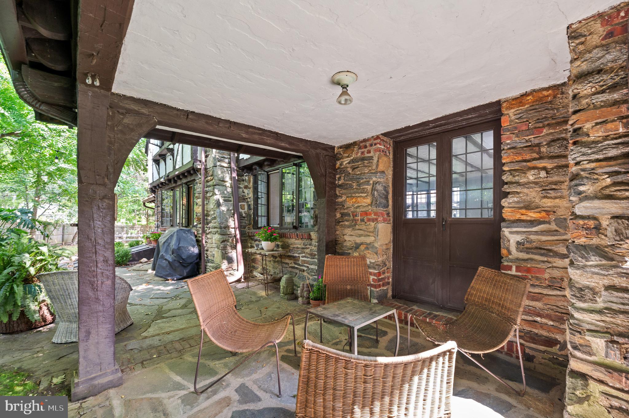 419 Arthurs Round Table Wynnewood, PA 19096 - Photo 48 of 51