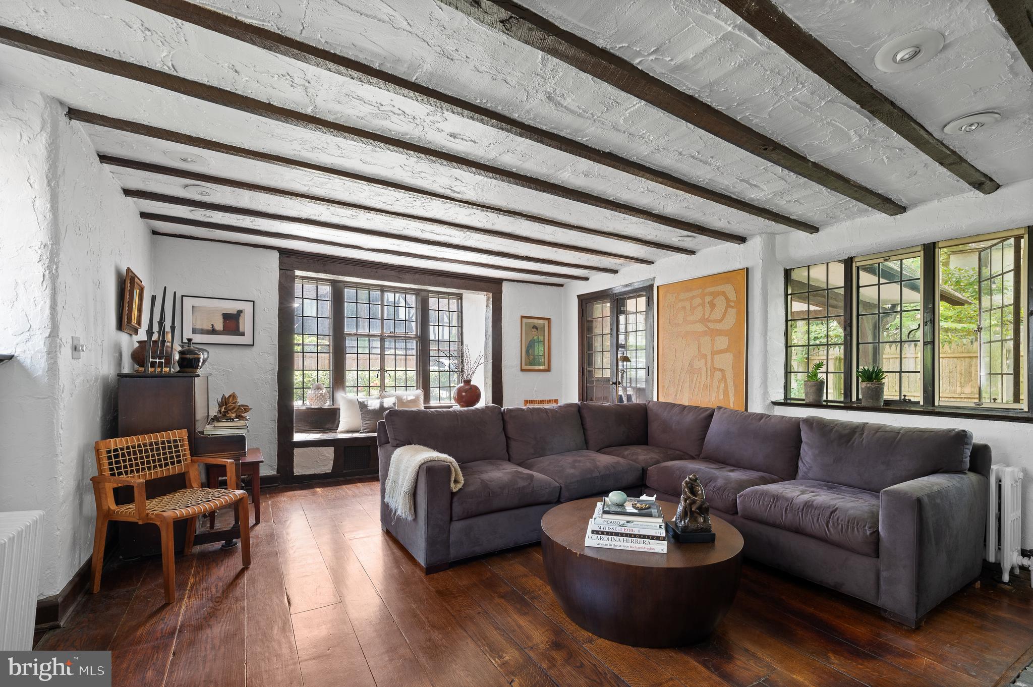 419 Arthurs Round Table Wynnewood, PA 19096 - Photo 9 of 51