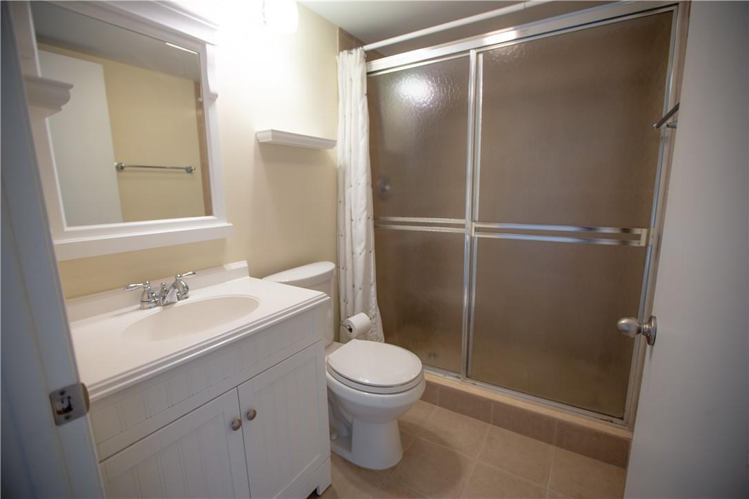 8392 Trent Court, Unit B Boca Raton, FL 33433 - Photo 17 of 23 Photo 17