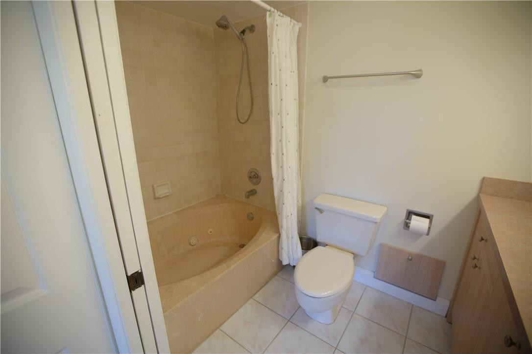 8392 Trent Court, Unit B Boca Raton, FL 33433 - Photo 20 of 23 Photo 20