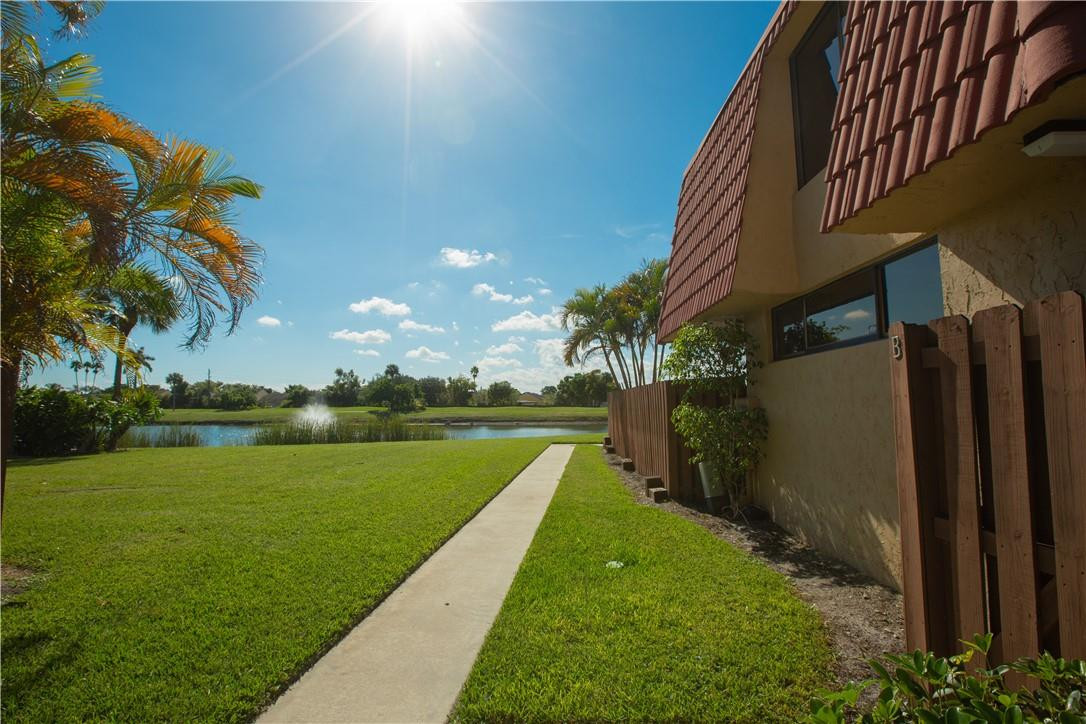 8392 Trent Court, Unit B Boca Raton, FL 33433 - Photo 2 of 23 Beautiful Lake View!