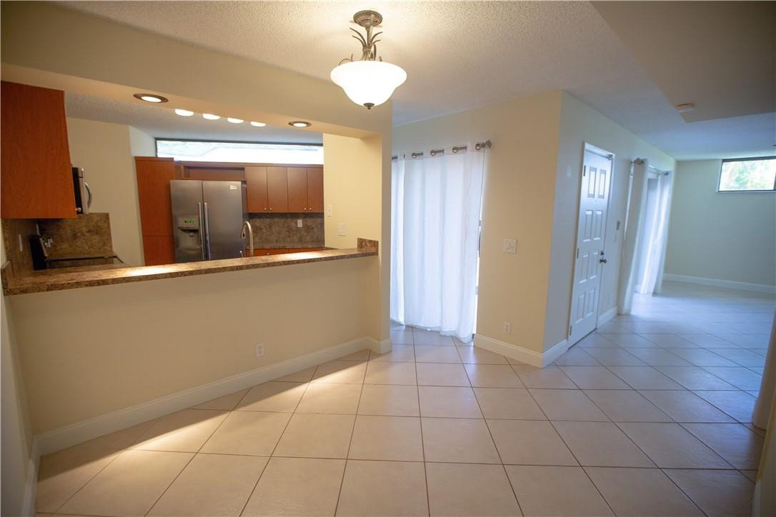 8392 Trent Court, Unit B Boca Raton, FL 33433 - Photo 9 of 23 Photo 9