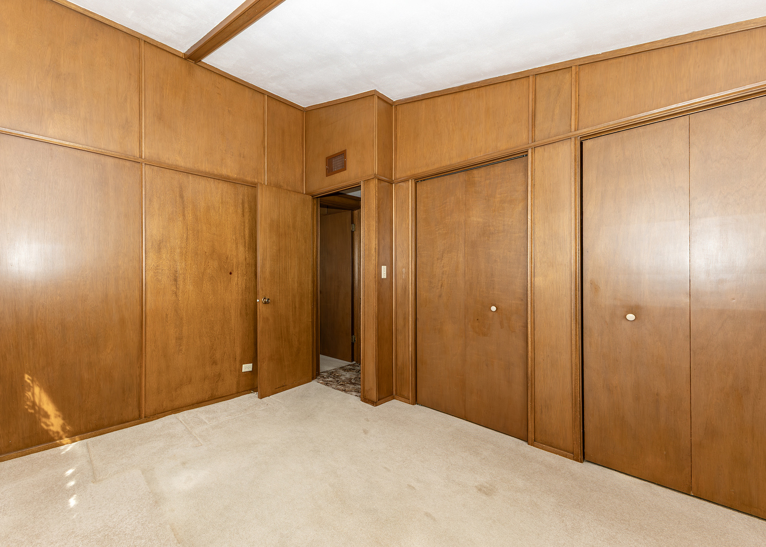 420 Margaret Street Atkinson, IL 61235 - Photo 20 of 26 a view of a bathroom