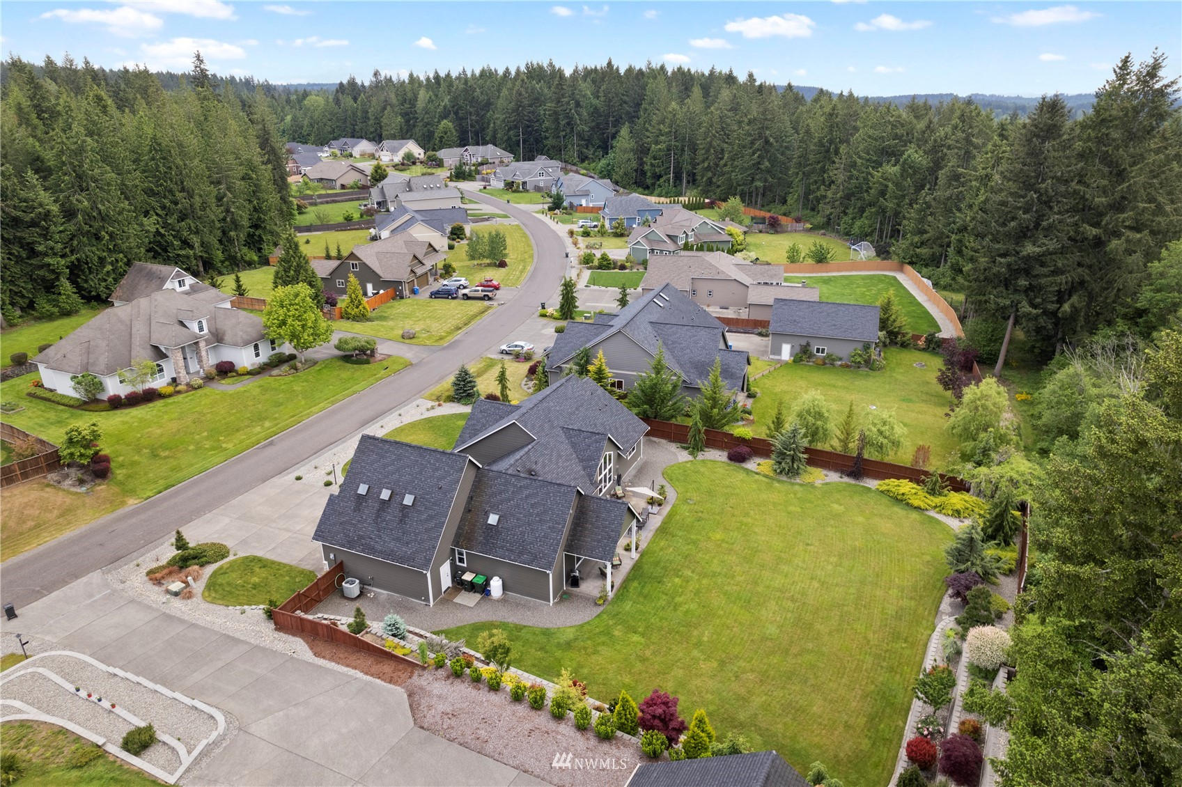 9224 Fox Ridge Lane Southeast Olympia, WA 98513 - Photo 3 of 40 Gallery Image 3