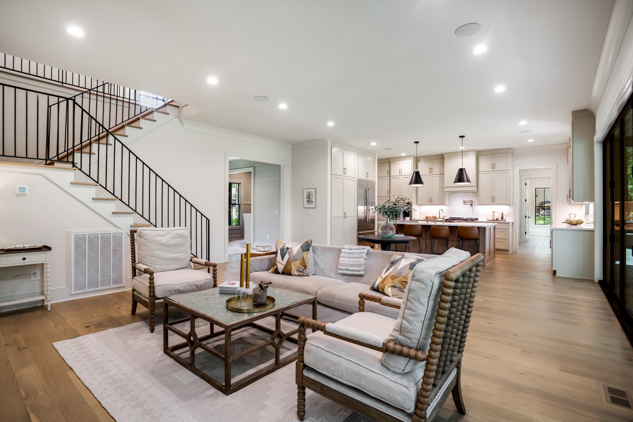 709 Brook Hollow Road Nashville, TN 37205 - Photo 16 of 55 a living room with furniture and kitchen view