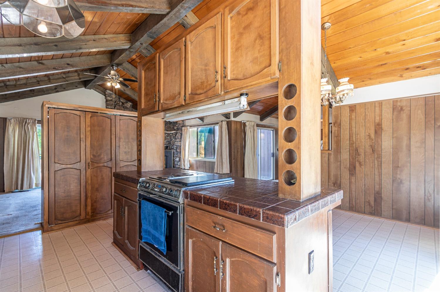 51675 Coyote Rdg Road Oakhurst, CA 93644 - Photo 9 of 41 Gallery Image 9