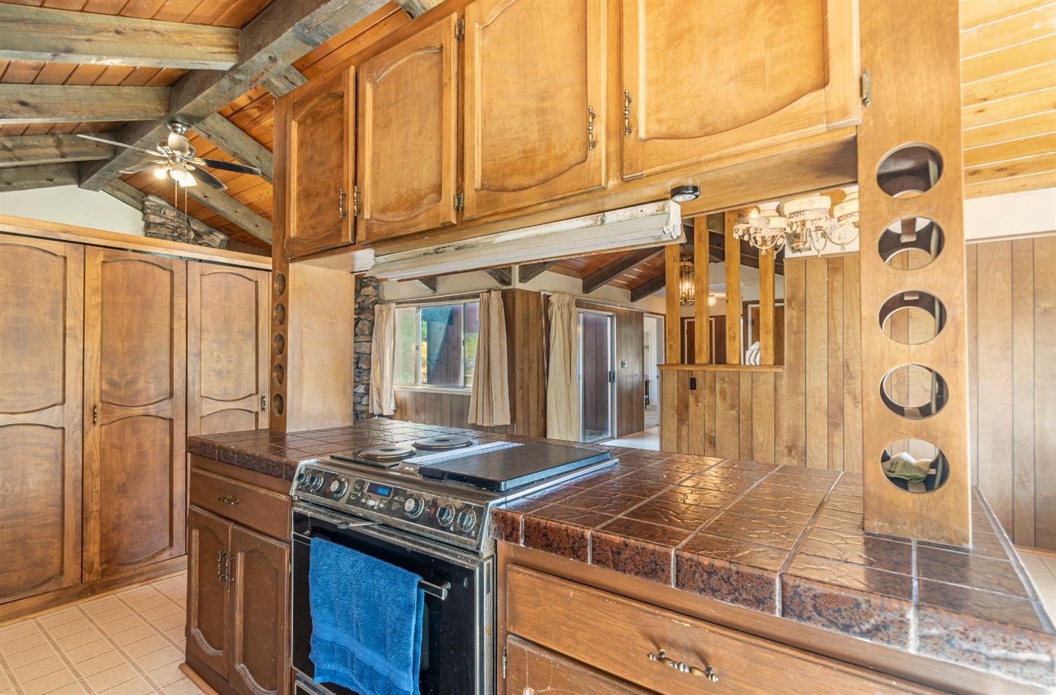 51675 Coyote Rdg Road Oakhurst, CA 93644 - Photo 10 of 41 Gallery Image 10