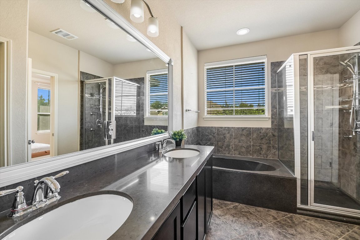 7509 Colina Vista Loop, Unit A Austin, TX 78750 - Photo 13 of 28