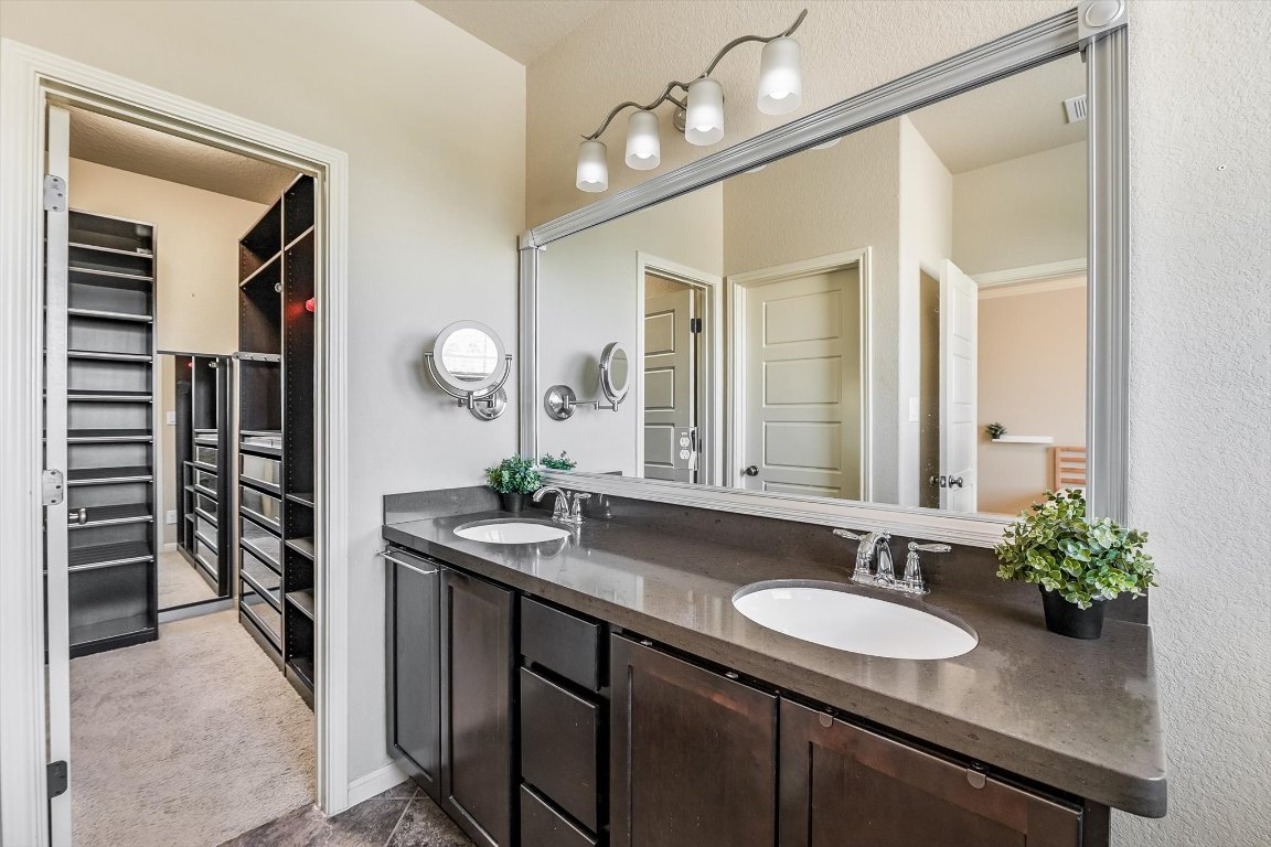 7509 Colina Vista Loop, Unit A Austin, TX 78750 - Photo 14 of 28