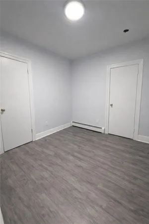 $1,400 | 458 High Street, Unit 2R, Central Falls, RI 02863