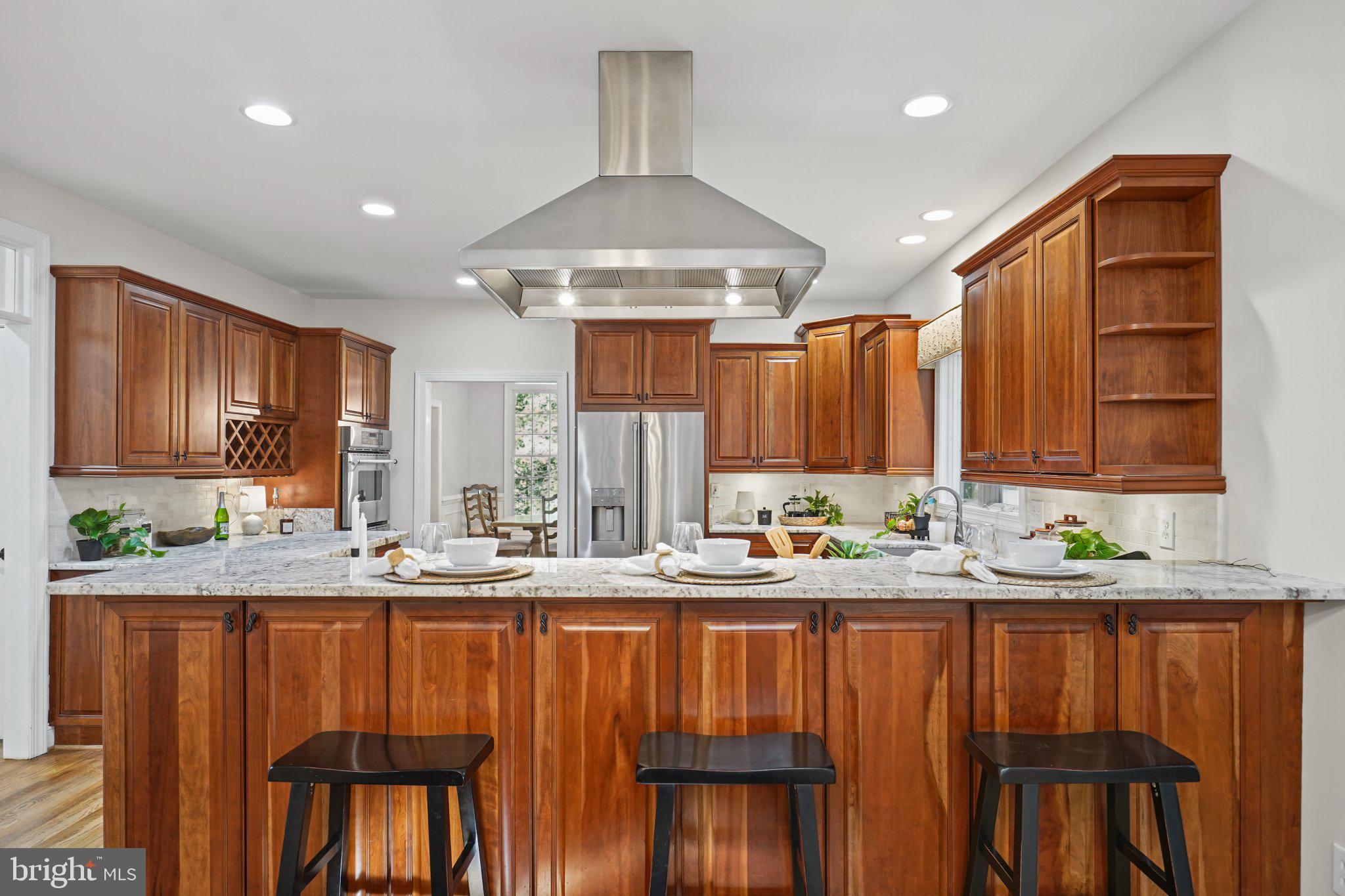 2318 Blue Mt Road Monkton, MD 21111 - Photo 25 of 72 Gourmet Eat-in Kitchen