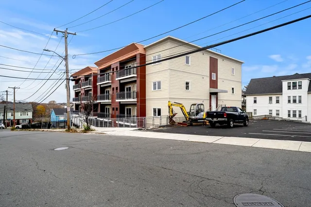 $130,000 | 10 Franklin Avenue, Unit 404, Revere, MA 02151