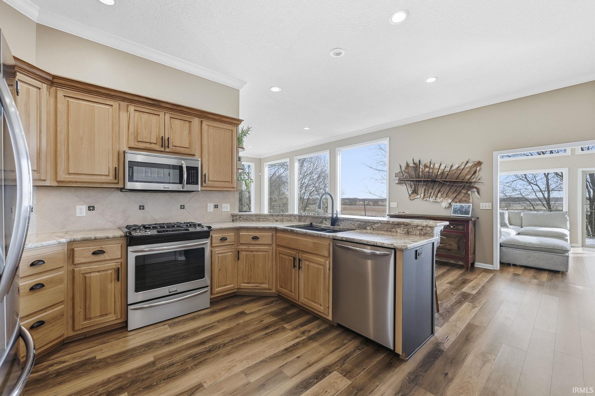 10401 Woodland Ridge West Fort Wayne, IN 46804 - Photo 12 of 35