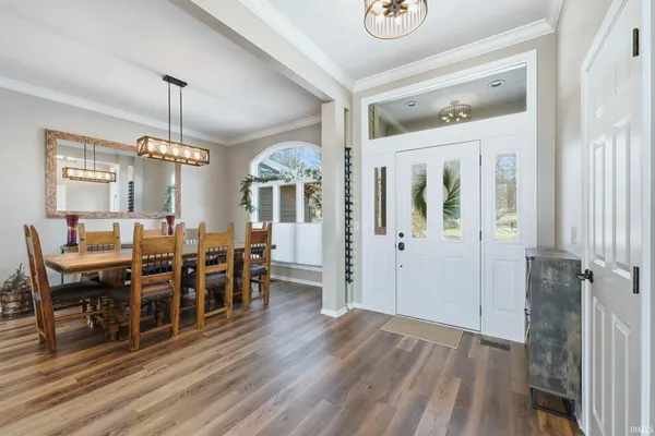 $499,900 | 10401 Woodland Ridge West, Fort Wayne, IN 46804