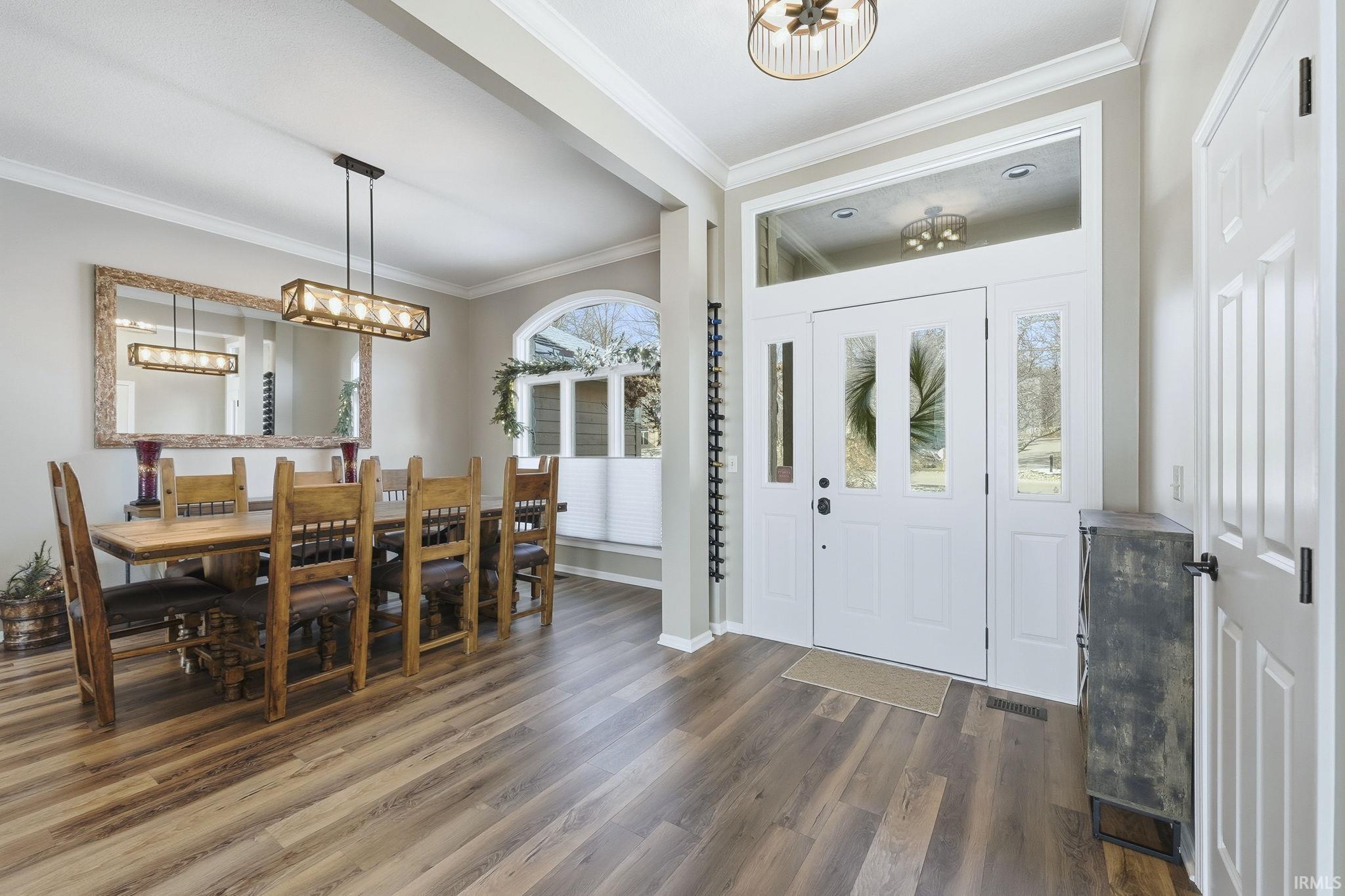 10401 Woodland Ridge West Fort Wayne, IN 46804 - Photo 3 of 35