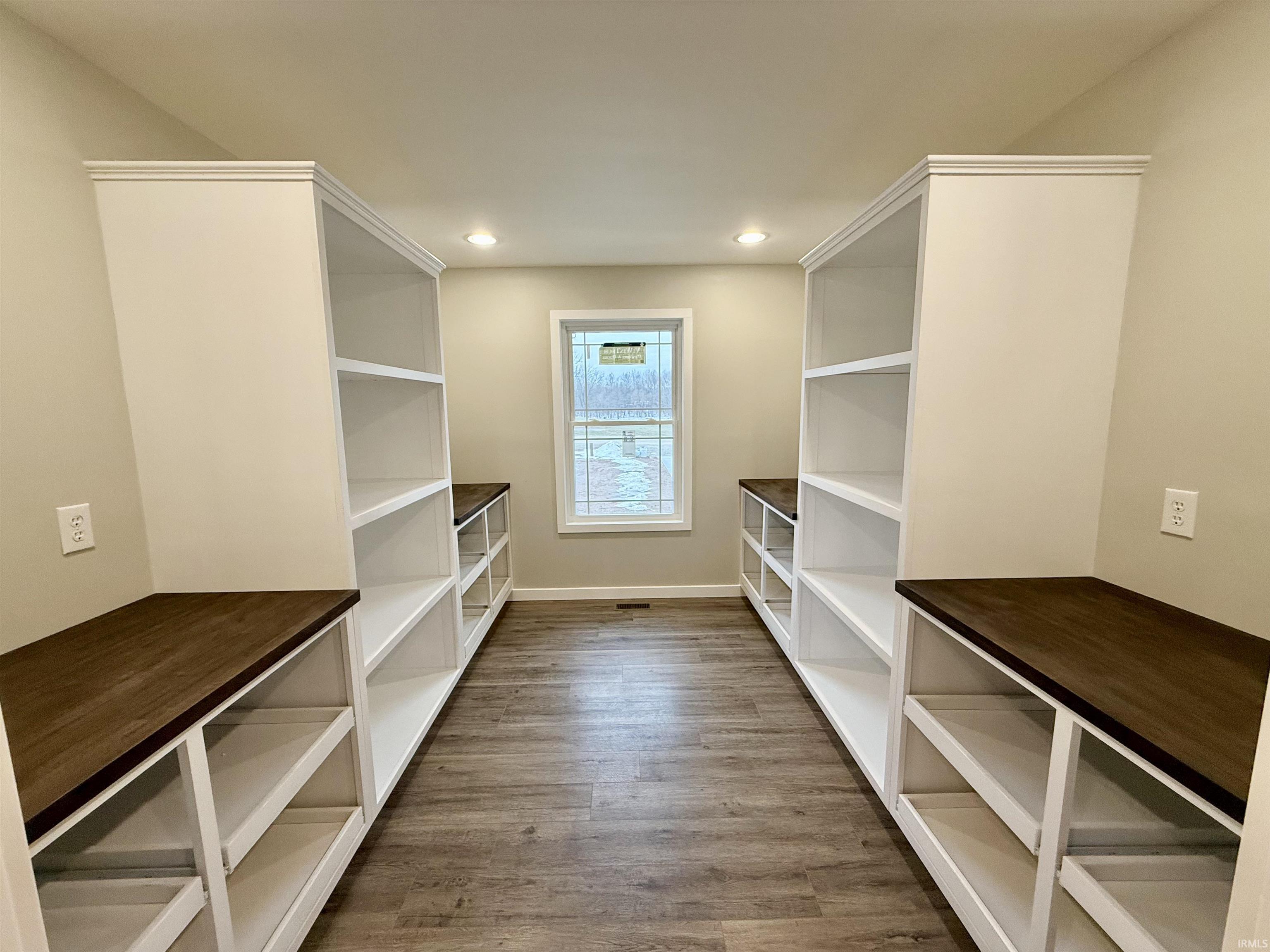 106 Creek Side Drive Bedford, IN 47421 - Photo 14 of 36