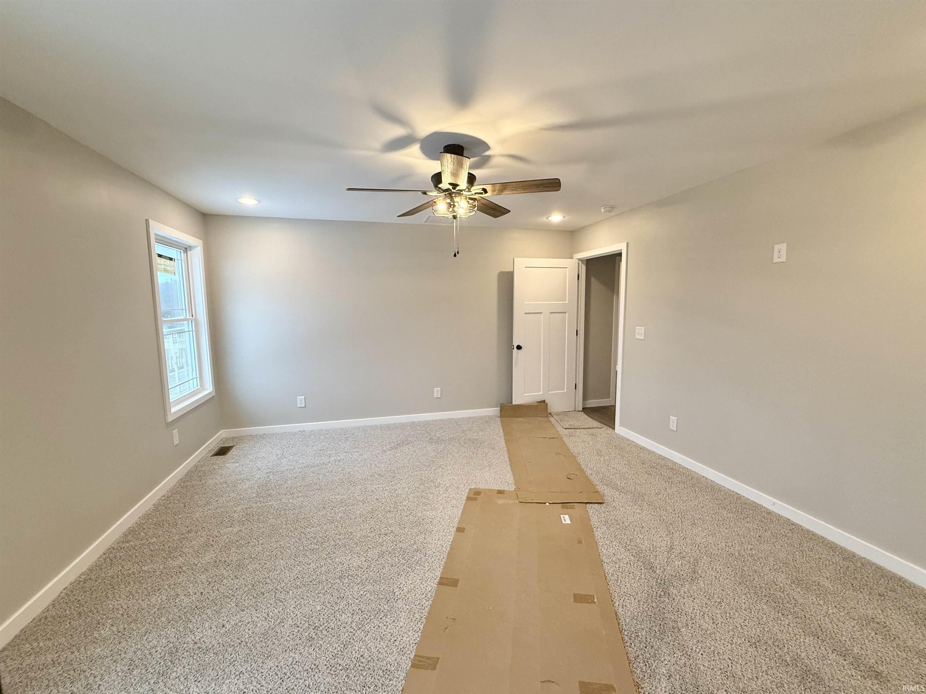 106 Creek Side Drive Bedford, IN 47421 - Photo 17 of 36